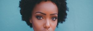 9 Conseils d’experts pour l’entretien des cheveux afro