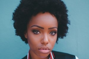 9 Conseils d’experts pour l’entretien des cheveux afro