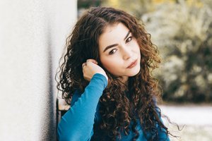 Après-shampoing : à quoi sert-il exactement ?